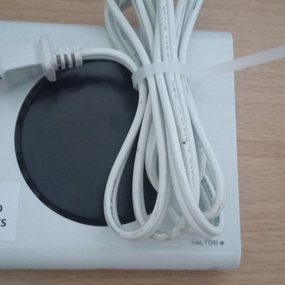 Salton Coffee Tea Cup Mug Warmer Soup Made in Hong Kong Working 15Watt Model W10 - Picture 3 of 4